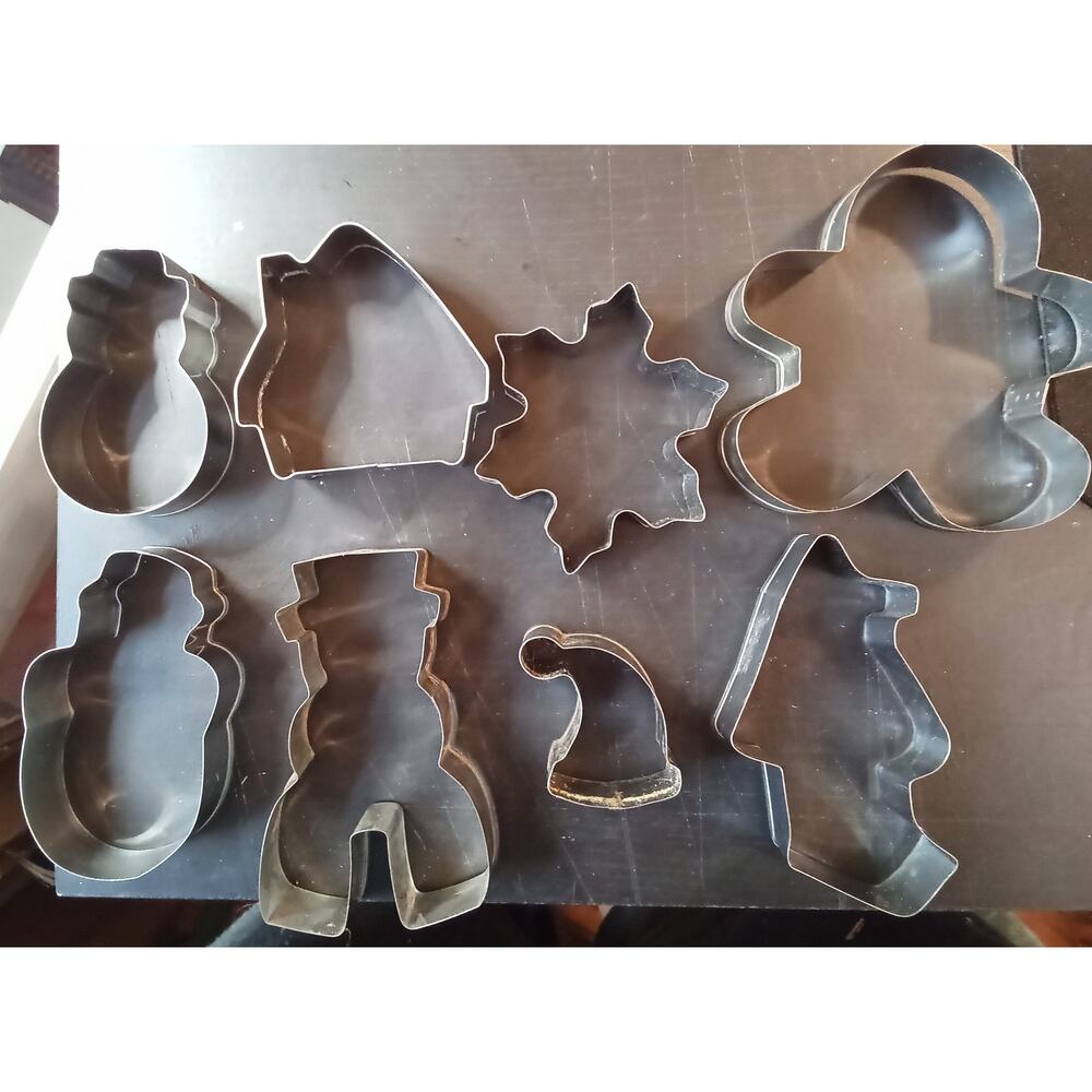 Vtg Cookie Cutter Lot Unbranded Tin Holiday Shapes- Snowman House Snowflake +5